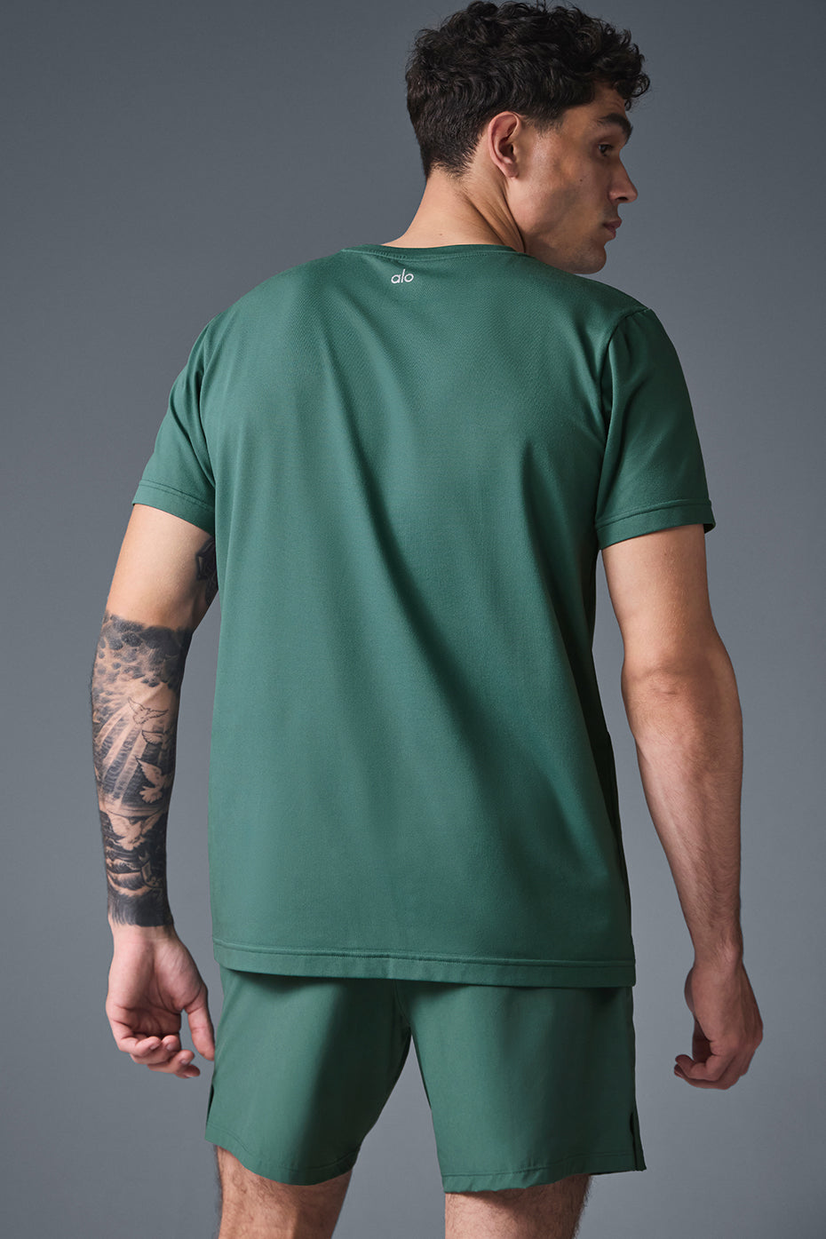 Conquer Reform Crewneck Short Sleeve - Winter Ivy